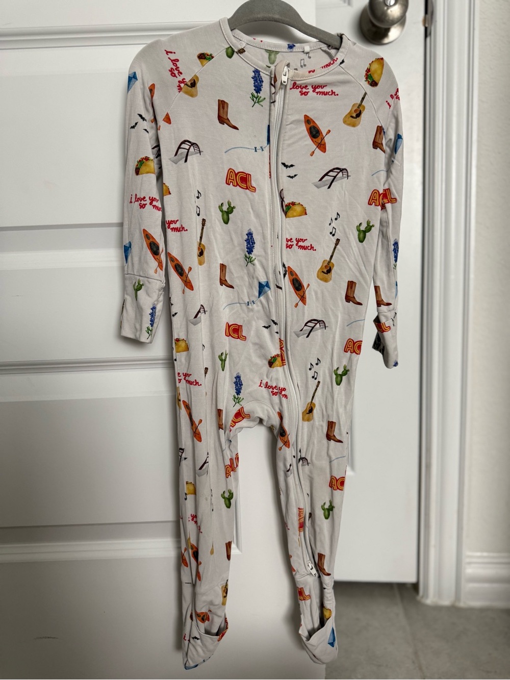 Off-White Zip-Front Vavy Footed One-Piece Pajama-Austin ATX
